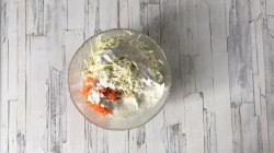 Фруктово-овощной салат с интересной маковой заправкой - шаг 6 Фруктово-овощной салат с интересной маковой заправкой - шаг 6