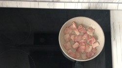 Салат с персиками - шаг 4