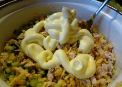 Салат Танк на 23 февраля - шаг 7 Салат Танк на 23 февраля - шаг 7