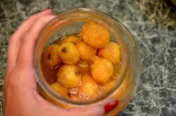 Самогон из варенья в домашних условиях - шаг 2 Самогон из варенья в домашних условиях - шаг 2