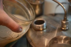 Самогон из варенья в домашних условиях - шаг 10 Самогон из варенья в домашних условиях - шаг 10