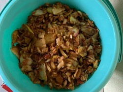 Самогон из яблочного жмыха - шаг 1 Самогон из яблочного жмыха - шаг 1