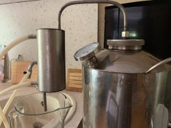 Самогон из яблочного жмыха - шаг 9 Самогон из яблочного жмыха - шаг 9