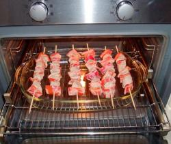 Шашлык из индейки в кефирном маринаде - шаг 7