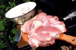 Шашлык из индейки с салом сочный - шаг 1