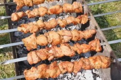 Шашлык из телятины на газированной воде - шаг 8