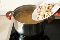 Щи из квашеной капусты с курицей - шаг 12 Щи из квашеной капусты с курицей - шаг 12