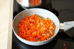 Щи из квашеной капусты с курицей - шаг 9 Щи из квашеной капусты с курицей - шаг 9