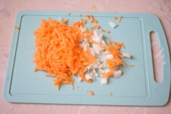 Щи из квашеной капусты со свининой - шаг 6