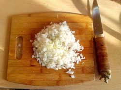 Щука запеченная в духовке со сметаной и овощами - шаг 8 Щука запеченная в духовке со сметаной и овощами - шаг 8