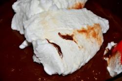 Шоколадный торт с вишней - шаг 11