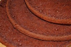 Шоколадный торт с вишней - шаг 24