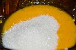 Шоколадный торт с вишней - шаг 3