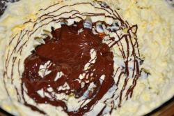 Шоколадный торт с вишней - шаг 20