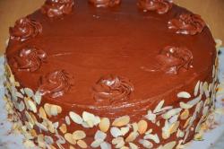 Шоколадный торт с вишней - шаг 27