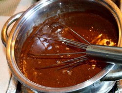 Шоколадное мороженое с орехами в блендере - шаг 10 Шоколадное мороженое с орехами в блендере - шаг 10