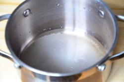 Шоколадный бисквит на белках - шаг 10