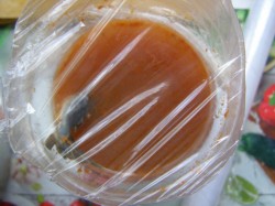 Скумбрия в бутылке в луковой шелухе - шаг 7 Скумбрия в бутылке в луковой шелухе - шаг 7