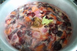 Варенье из слив с грецкими орехами по-грузински без косточек - шаг 6