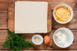 Слойка из дрожжевого слоеного теста - шаг 1