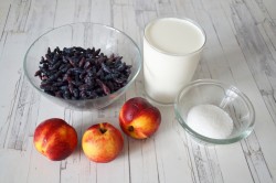 Ягодный смузи с жимолостью - шаг 1 Ягодный смузи с жимолостью - шаг 1