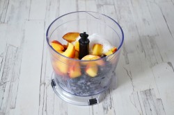 Ягодный смузи с жимолостью - шаг 4 Ягодный смузи с жимолостью - шаг 4