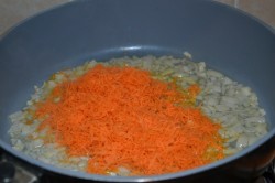 Спагетти с куриным фаршем - шаг 4