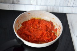 Рыбный суп из консервов горбуши с картошкой - шаг 6 Рыбный суп из консервов горбуши с картошкой - шаг 6