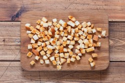 Суп-пюре с гренками в блендере - шаг 3 Суп-пюре с гренками в блендере - шаг 3