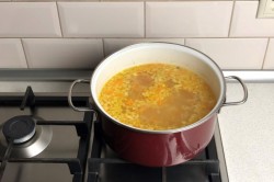 Суп с клецками на курином бульоне - шаг 13 Суп с клецками на курином бульоне - шаг 13