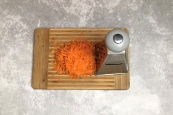 Суп с клецками на курином бульоне - шаг 9 Суп с клецками на курином бульоне - шаг 9