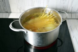Суп лапша с курицей и картошкой - шаг 8 Суп лапша с курицей и картошкой - шаг 8