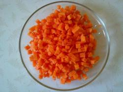 Суп щавелевый яичный с морковью - шаг 2 Суп щавелевый яичный с морковью - шаг 2