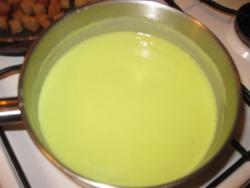 Простой суп пюре из зеленого горошка с желтками - шаг 12 Простой суп пюре из зеленого горошка с желтками - шаг 12