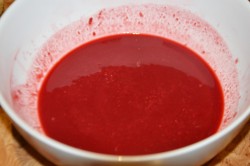 Свежая малина в блендере с сахаром без варки на зиму - шаг 4