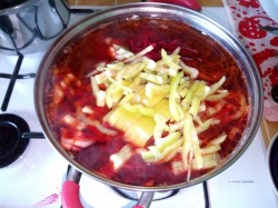 Свекольник с говядиной - шаг 10