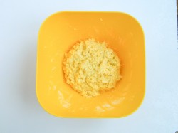 Сырные шарики на сковороде - шаг 5