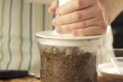 Тапенада из оливок и маслин соус паста - шаг 3