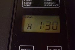 Тесто для пиццы в хлебопечке - шаг 4