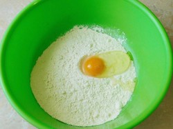 Тесто для хинкали - шаг 2 Тесто для хинкали - шаг 2