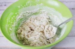 Тесто дрожжевое на кефире как пух - шаг 3 Тесто дрожжевое на кефире как пух - шаг 3