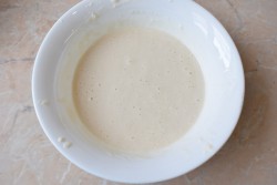 Тесто на сырых дрожжах - шаг 4 Тесто на сырых дрожжах - шаг 4