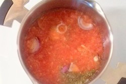 Томатный суп с морепродуктами - шаг 5 Томатный суп с морепродуктами - шаг 5