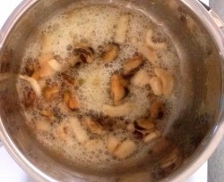 Томатный суп с морепродуктами - шаг 9 Томатный суп с морепродуктами - шаг 9