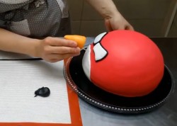 Торт Энгри Бердз из мастики - шаг 8 Торт Энгри Бердз из мастики - шаг 8