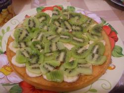 Торт с фруктами без выпечки на коржах - шаг 8 Торт с фруктами без выпечки на коржах - шаг 8