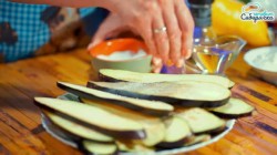 Торт из баклажанов с помидорами - шаг 3