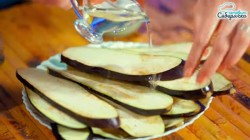 Торт из баклажанов с помидорами - шаг 4