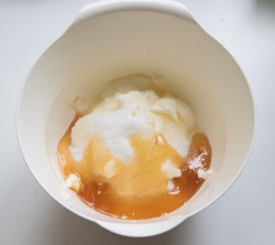 Торт из моркови классический - шаг 10 Торт из моркови классический - шаг 10