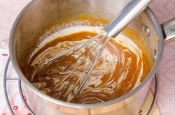 Бисквитный карамельный торт - шаг 19